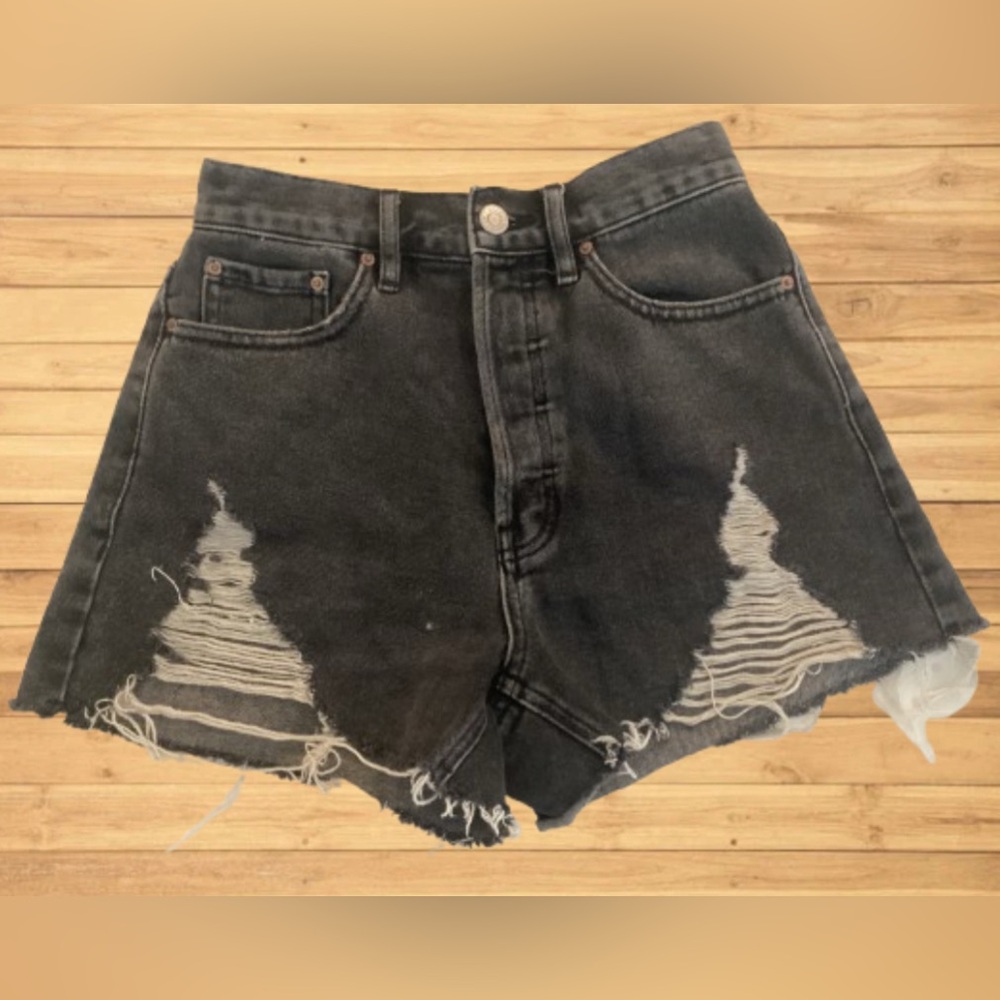 Women’s PacSun Charcoal Distressed Jean Shorts